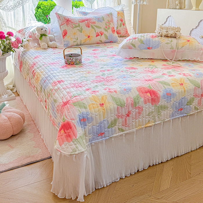 91家纺网 家纺一手货源 找家纺 虹星家纺 2025新款斜纹全棉纯棉印花床盖-清甜 清甜-婉如初见