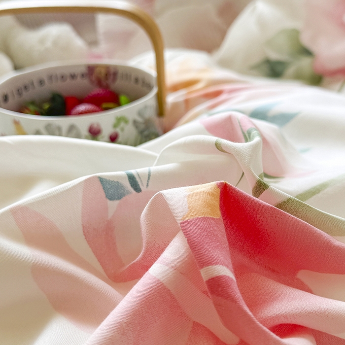 91家纺网 家纺一手货源 找家纺 虹星家纺 2025新款斜纹全棉纯棉印花床盖-清甜 清甜-夏恋