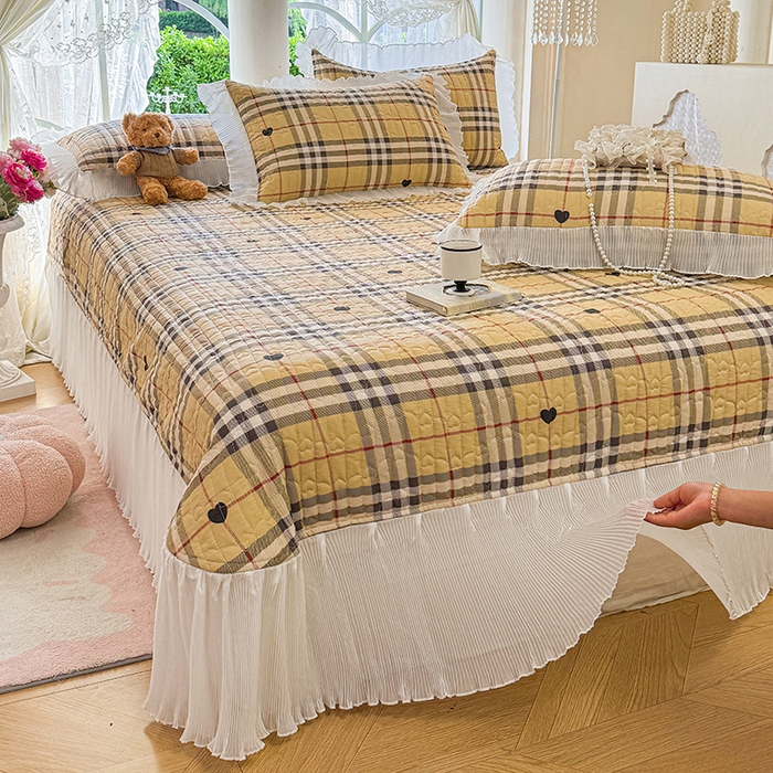 91家纺网 家纺一手货源 找家纺 虹星家纺 2025新款斜纹全棉纯棉印花床盖-清甜 清甜-心心相印