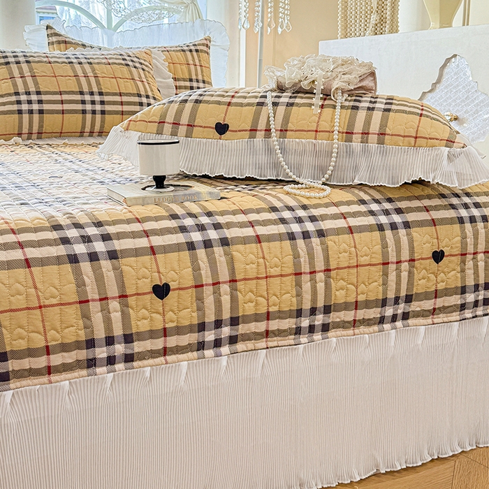 91家纺网 家纺一手货源 找家纺 虹星家纺 2025新款斜纹全棉纯棉印花床盖-清甜 清甜-心心相印