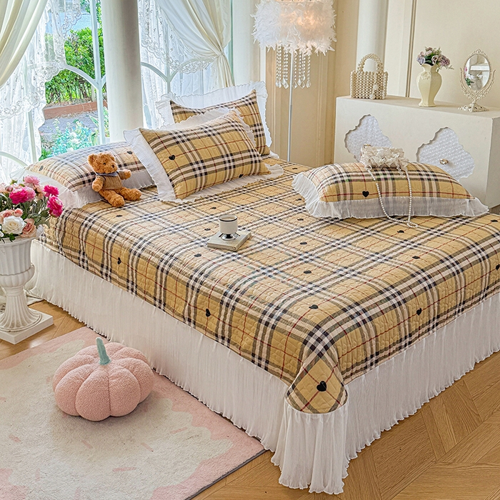 91家纺网 家纺一手货源 找家纺 虹星家纺 2025新款斜纹全棉纯棉印花床盖-清甜 清甜-心心相印