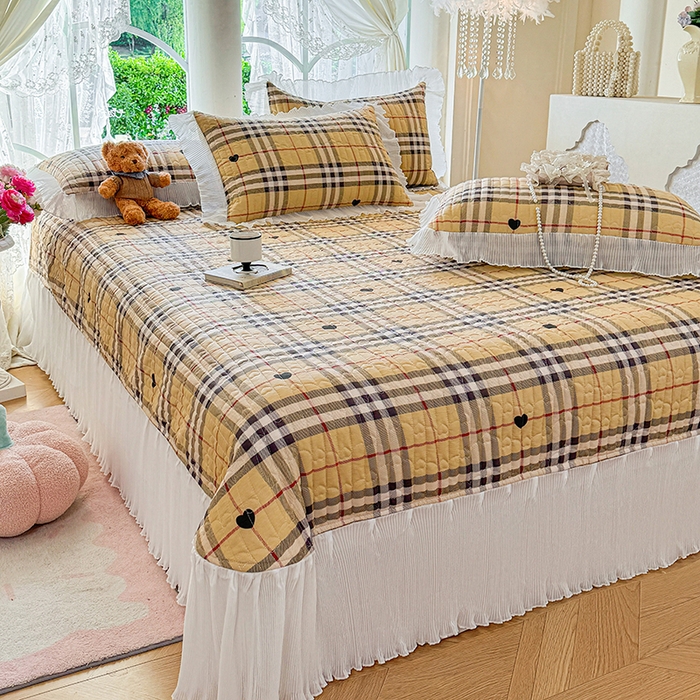 91家纺网 家纺一手货源 找家纺 虹星家纺 2025新款斜纹全棉纯棉印花床盖-清甜 清甜-心心相印