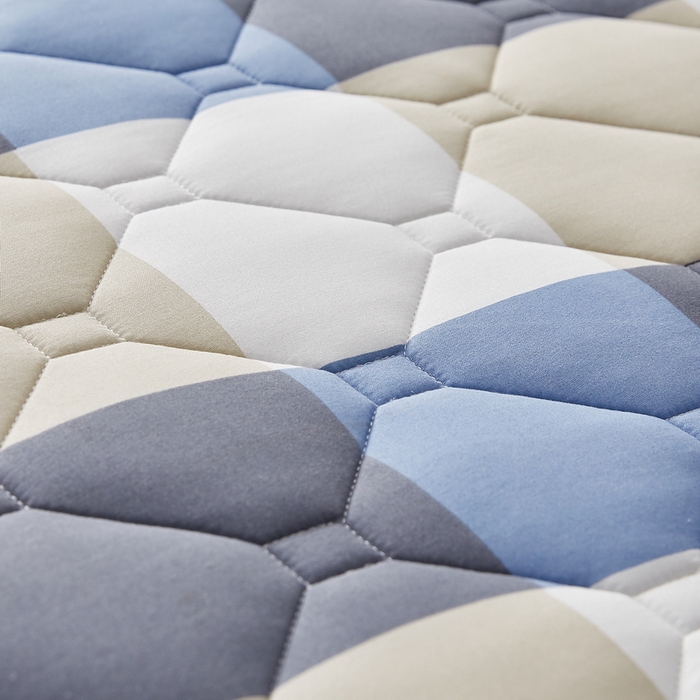 91家纺网 家纺一手货源 找家纺 祁恋婷家居 2025新款A类水洗棉藤席两用床褥 蓝大格-藤席床褥