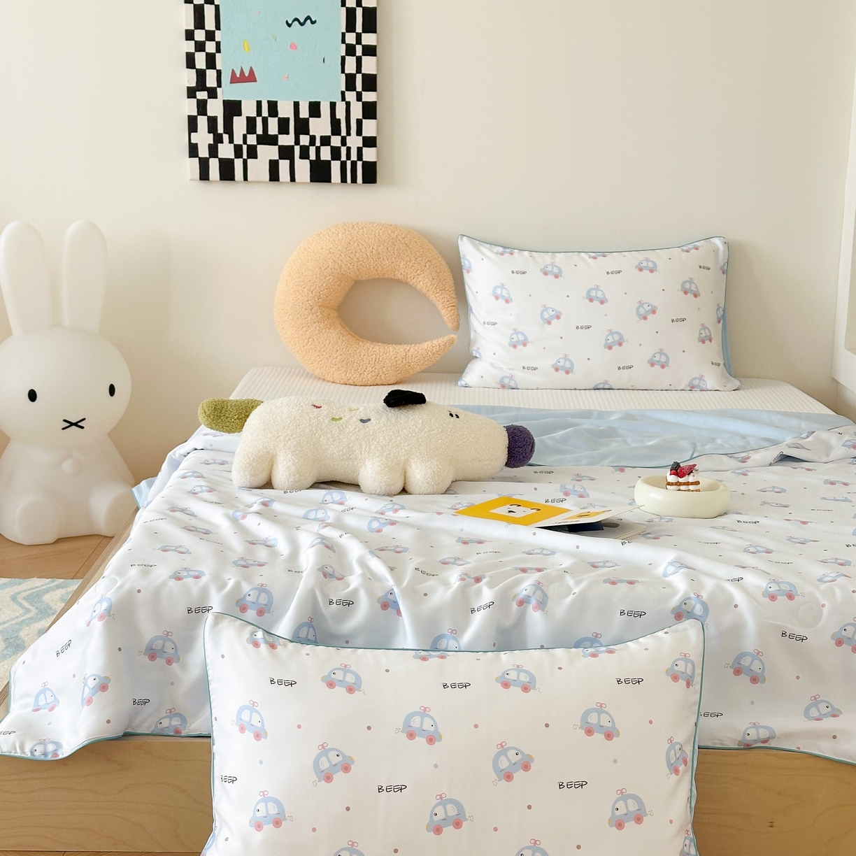 91家纺网 家纺一手货源 找家纺 西西家居 2025新款60支兰精天丝数码印花儿童夏被夏凉被空调被 小的士