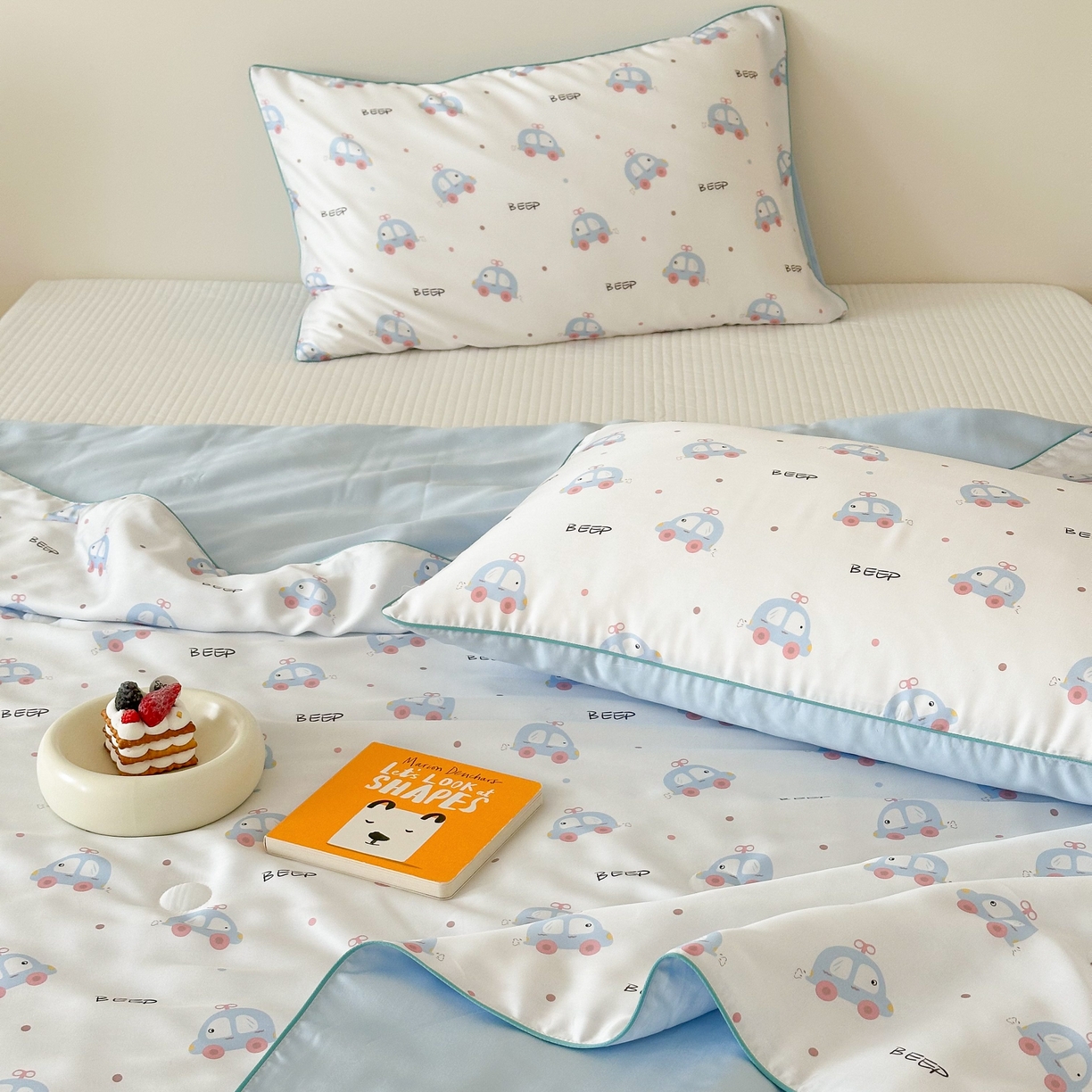 91家纺网 家纺一手货源 找家纺 西西家居 2025新款60支兰精天丝数码印花儿童夏被夏凉被空调被 小的士