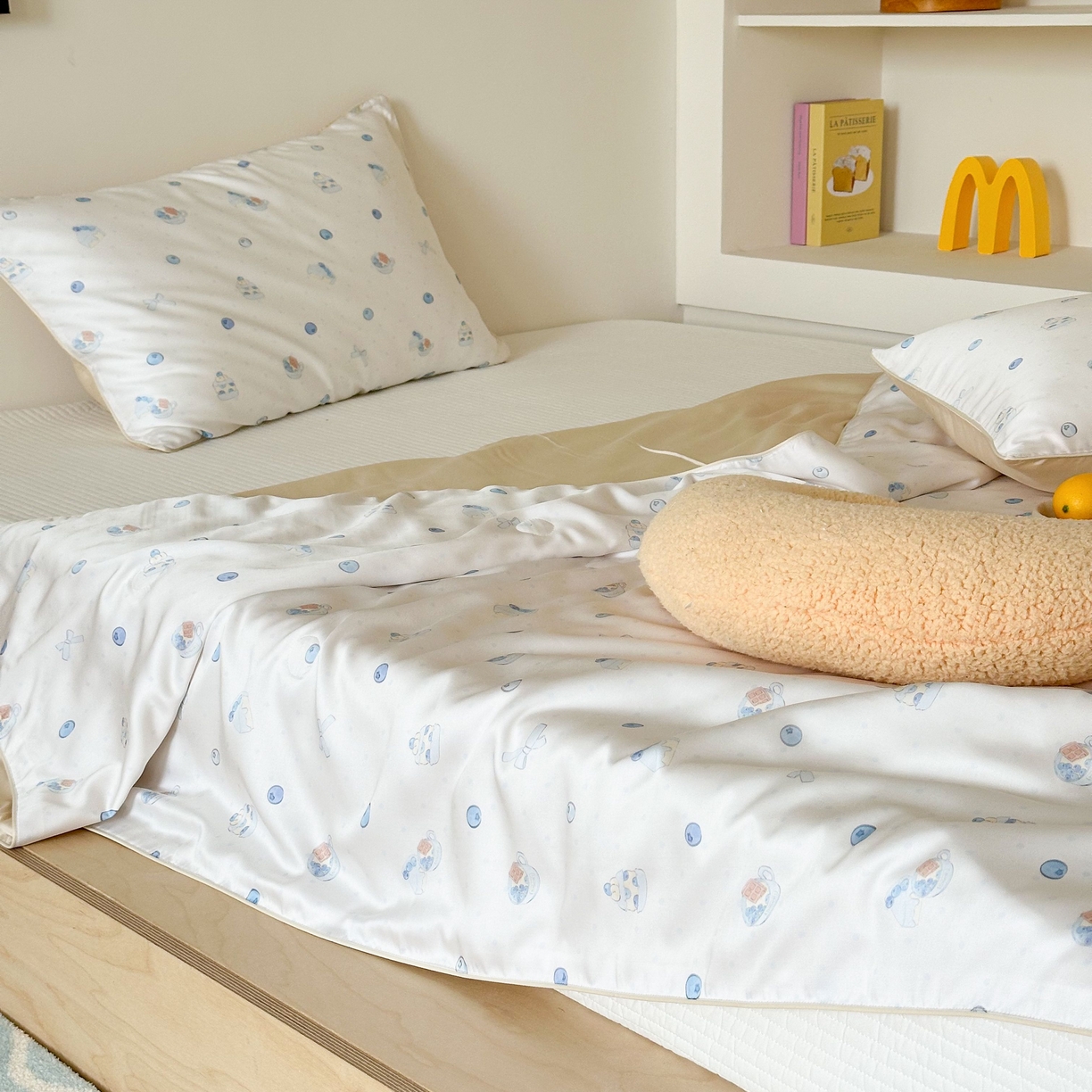 91家纺网 家纺一手货源 找家纺 西西家居 2025新款60支兰精天丝数码印花儿童夏被夏凉被空调被 蓝莓酸奶