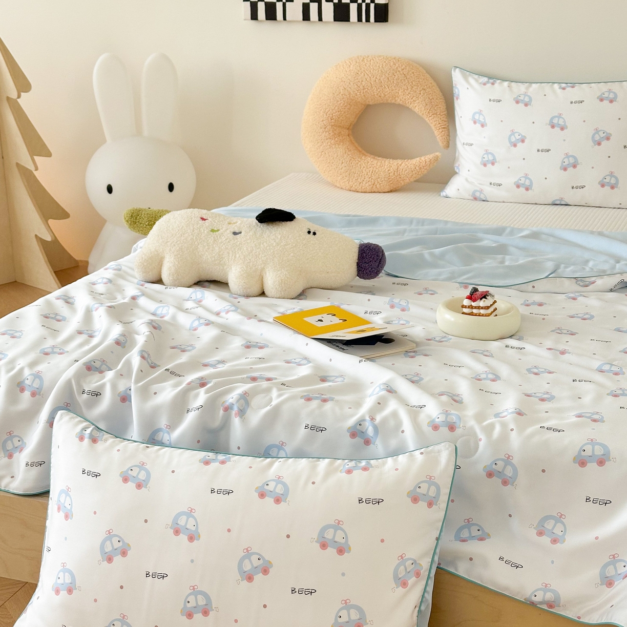 91家纺网 家纺一手货源 找家纺 西西家居 2025新款60支兰精天丝数码印花儿童夏被夏凉被空调被 小的士