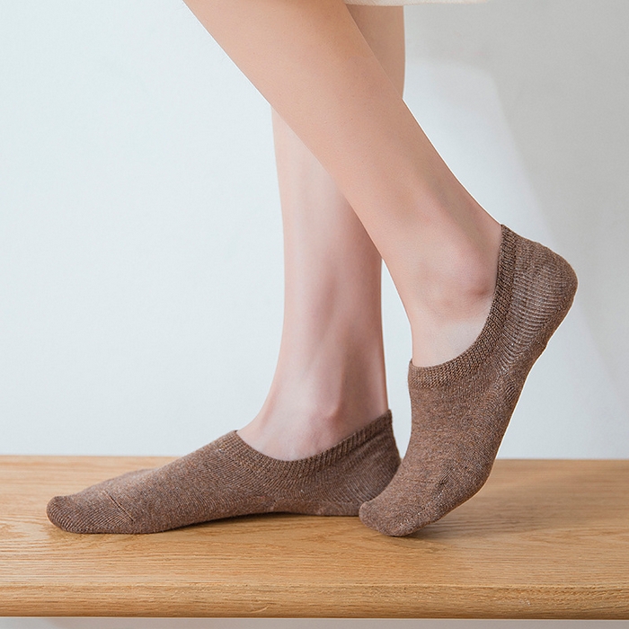 91家纺网 家纺一手货源 找家纺 良品汇馆 2025春夏新款日式无印女士船袜良品纯色透气棉防臭夏薄短袜隐形防滑不掉跟浅口 驼色