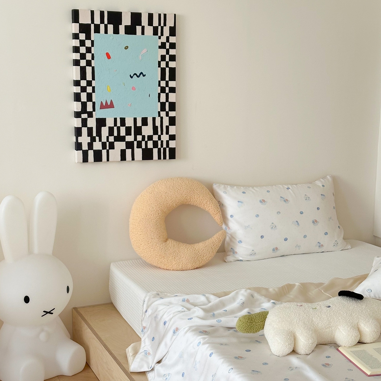 91家纺网 家纺一手货源 找家纺 西西家居 2025新款60支兰精天丝数码印花儿童夏被夏凉被空调被 蓝莓酸奶