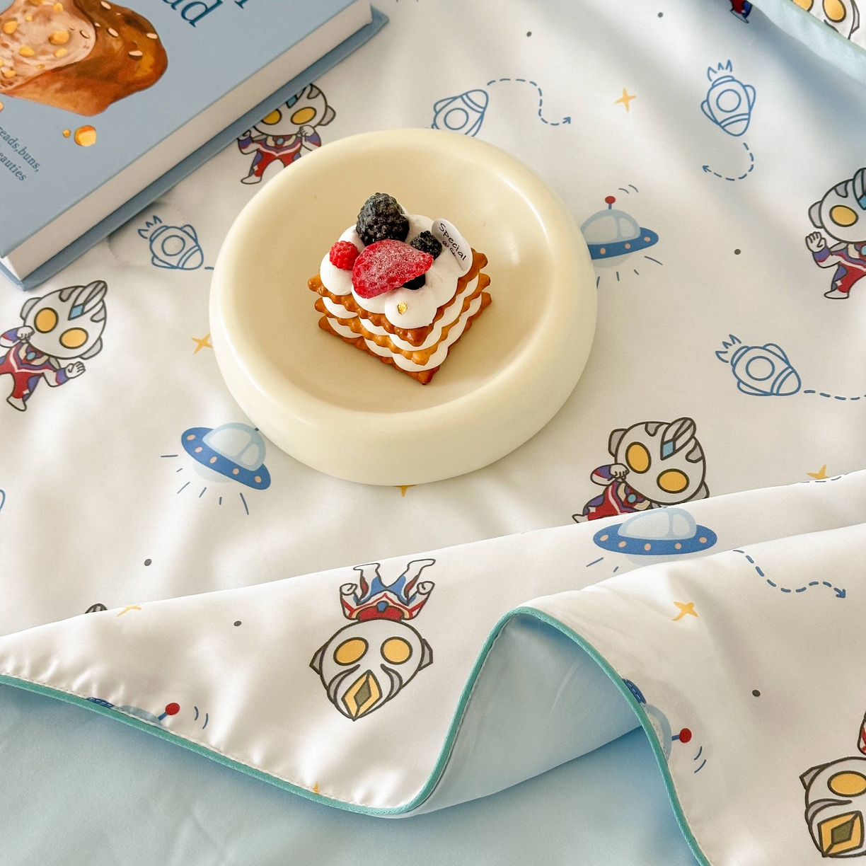 91家纺网 家纺一手货源 找家纺 西西家居 2025新款60支兰精天丝数码印花儿童夏被夏凉被空调被 小战士