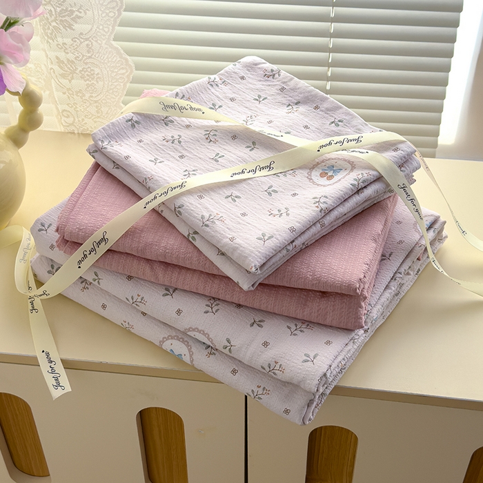 91家纺网 家纺一手货源 找家纺 竹合家纺 2025新品云感皱皱四件套跑量款小清新四件套 小确幸-粉