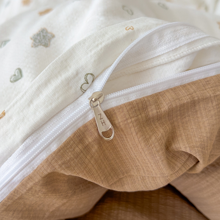 91家纺网 家纺一手货源 找家纺 竹合家纺 2025新品云感皱皱四件套跑量款小清新四件套 星星饼干