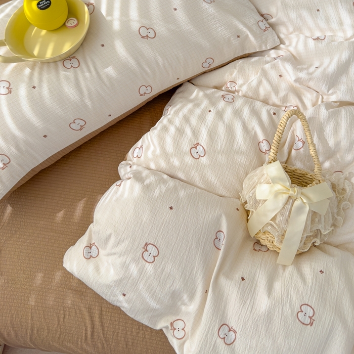 91家纺网 家纺一手货源 找家纺 竹合家纺 2025新品云感皱皱四件套跑量款小清新四件套 小苹果