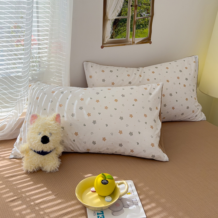 91家纺网 家纺一手货源 找家纺 竹合家纺 2025新品云感皱皱四件套跑量款小清新四件套 星星饼干