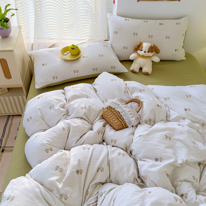 91家纺网 家纺一手货源 找家纺 竹合家纺 2025新品云感皱皱四件套跑量款小清新四件套 小树林-绿