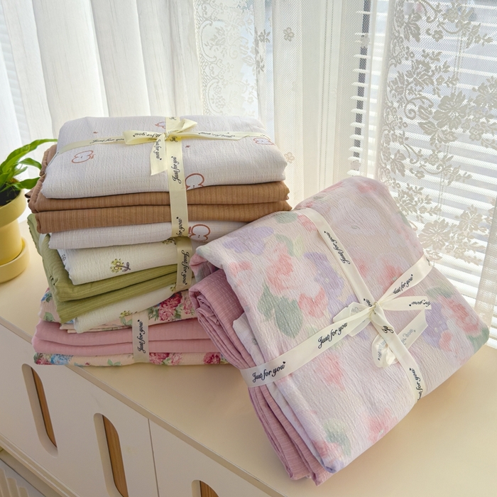 91家纺网 家纺一手货源 找家纺 竹合家纺 2025新品云感皱皱四件套跑量款小清新四件套 组合图仅供展示