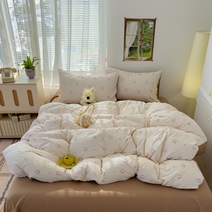 91家纺网 家纺一手货源 找家纺 竹合家纺 2025新品云感皱皱四件套跑量款小清新四件套 小苹果