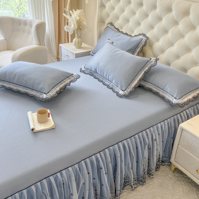 91家纺网 家纺一手货源 找家纺 恋尚 2025新款可机洗可水洗冰丝床裙软席 卡梵-蓝