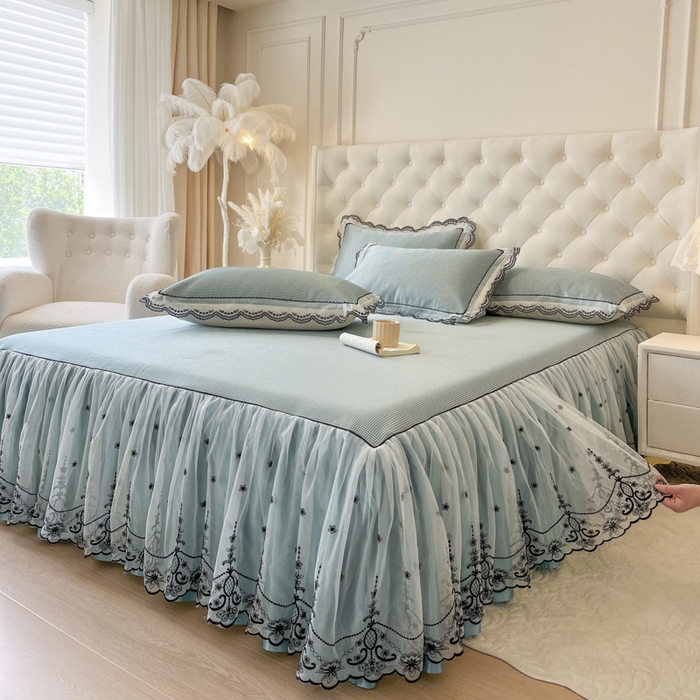 91家纺网 家纺一手货源 找家纺 恋尚 2025新款可机洗可水洗冰丝床裙软席 卡梵-绿