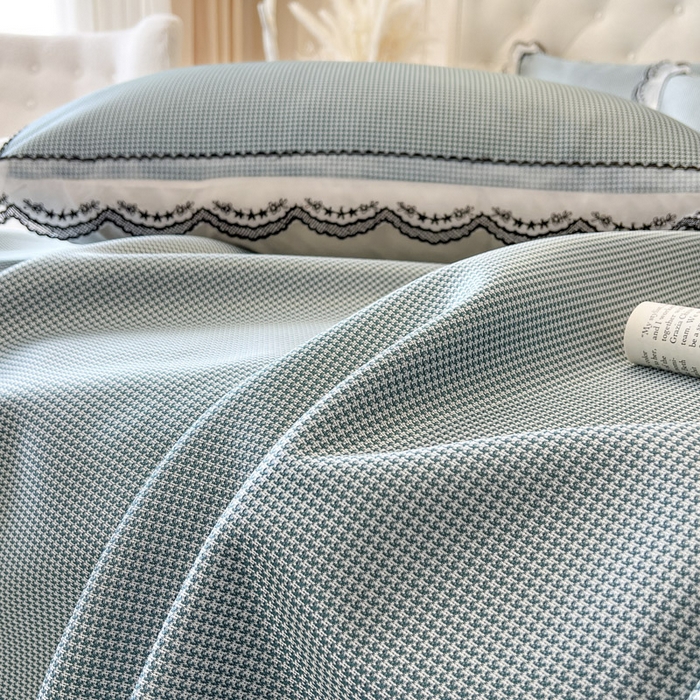 91家纺网 家纺一手货源 找家纺 恋尚 2025新款可机洗可水洗冰丝床裙软席 卡梵-绿