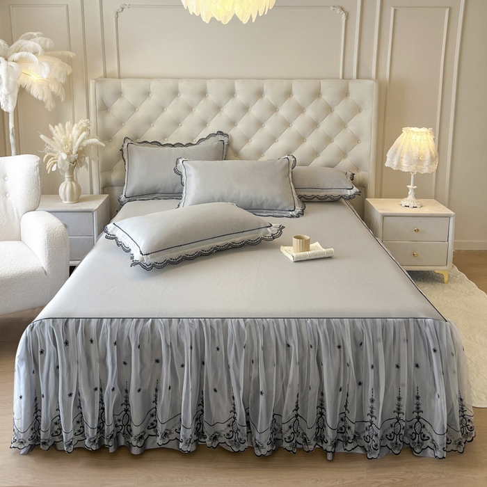 91家纺网 家纺一手货源 找家纺 恋尚 2025新款可机洗可水洗冰丝床裙软席 卡梵-浅灰