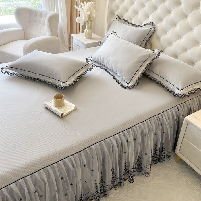 91家纺网 家纺一手货源 找家纺 恋尚 2025新款可机洗可水洗冰丝床裙软席 卡梵-浅灰