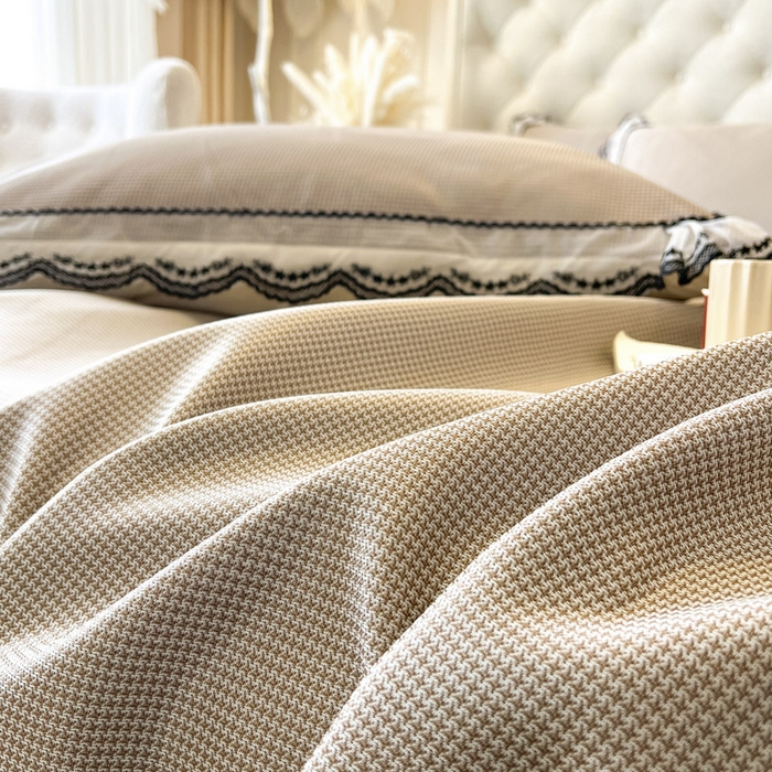 91家纺网 家纺一手货源 找家纺 恋尚 2025新款可机洗可水洗冰丝床裙软席 卡梵-浅咖