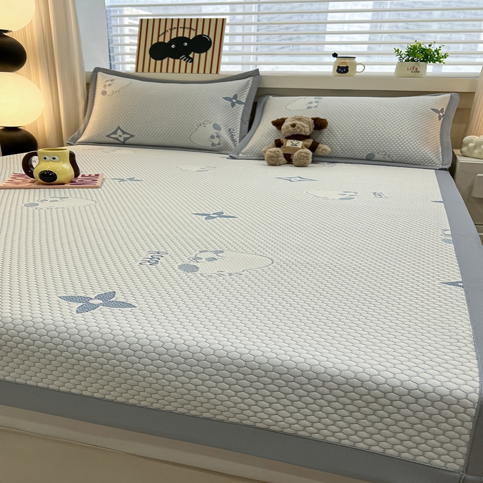 91家纺网 家纺一手货源 找家纺 857家居 2025新款卡皮巴拉凉豆豆凉席套件-床单款 卡皮巴拉-灰色