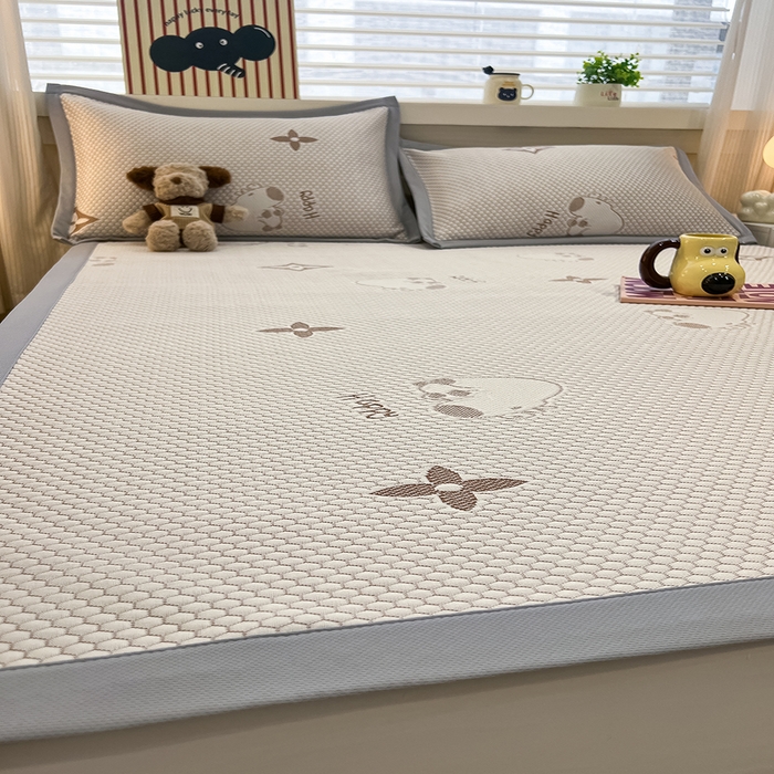 91家纺网 家纺一手货源 找家纺 857家居 2025新款卡皮巴拉凉豆豆凉席套件-床单款 卡皮巴拉-咖色