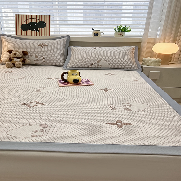 91家纺网 家纺一手货源 找家纺 857家居 2025新款卡皮巴拉凉豆豆凉席套件-床单款 卡皮巴拉-咖色