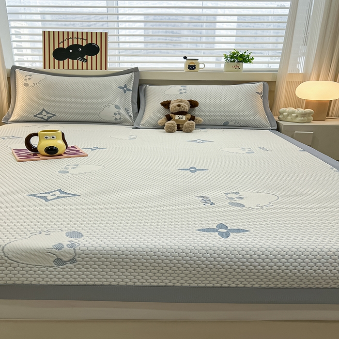 91家纺网 家纺一手货源 找家纺 857家居 2025新款卡皮巴拉凉豆豆凉席套件-床单款 卡皮巴拉-蓝色