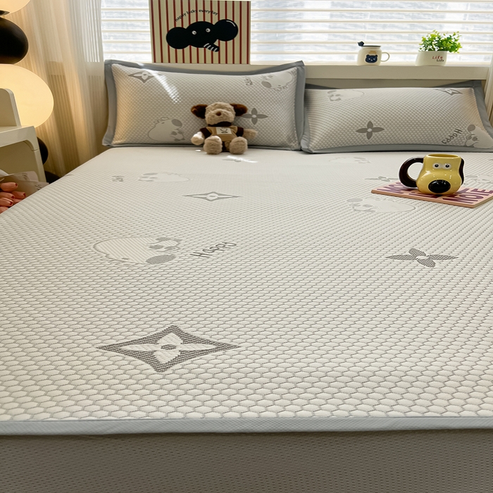 91家纺网 家纺一手货源 找家纺 （总）857家居 2025新款卡皮巴拉凉豆豆凉席套件-床笠款