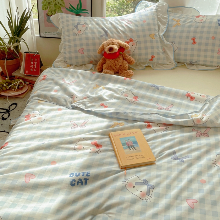 91家纺网 家纺一手货源 找家纺 桃心家居 2025新款A类云柔水洗棉花边韩版少女可爱仙仙大豆单夏被夏凉被空调被四件套 水洗棉花边-夏被兰格猫咪
