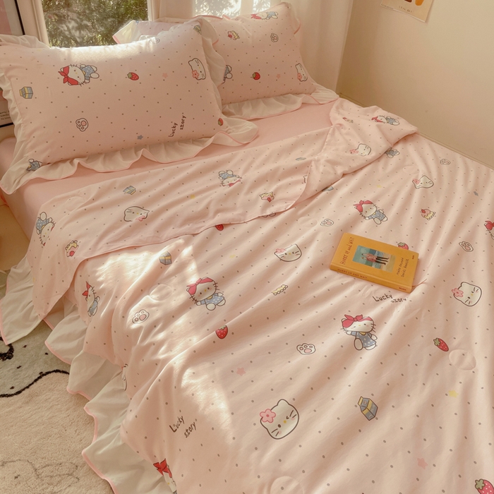 91家纺网 家纺一手货源 找家纺 桃心家居 2025新款A类云柔水洗棉花边韩版少女可爱仙仙大豆单夏被夏凉被空调被四件套 水洗棉花边-夏被甜甜猫咪