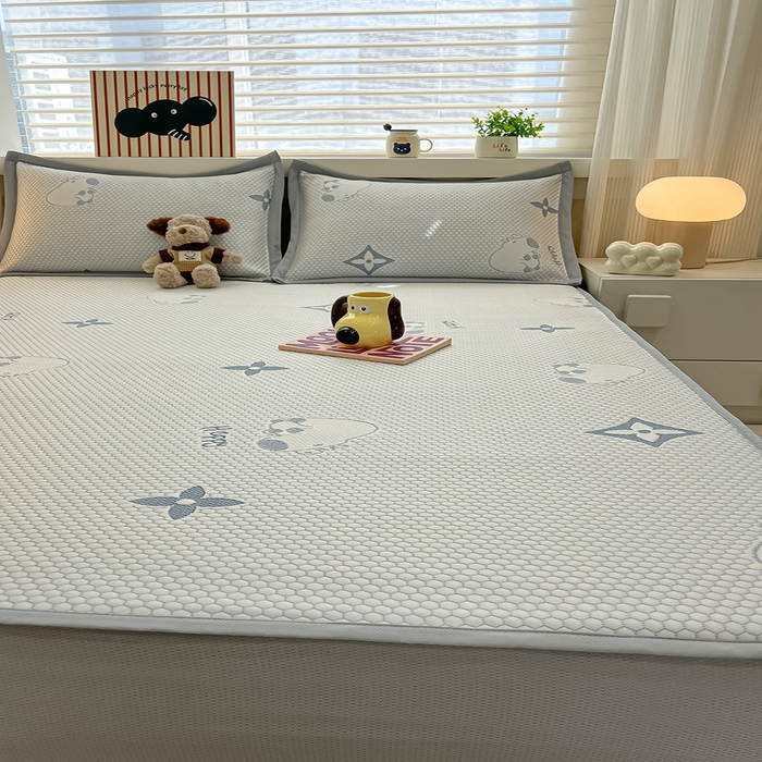 91家纺网 家纺一手货源 找家纺 857家居 2025新款卡皮巴拉凉豆豆凉席套件-床笠款 卡皮巴拉-蓝色