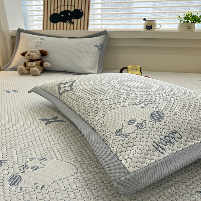 91家纺网 家纺一手货源 找家纺 857家居 2025新款卡皮巴拉凉豆豆凉席套件-床笠款 卡皮巴拉-蓝色