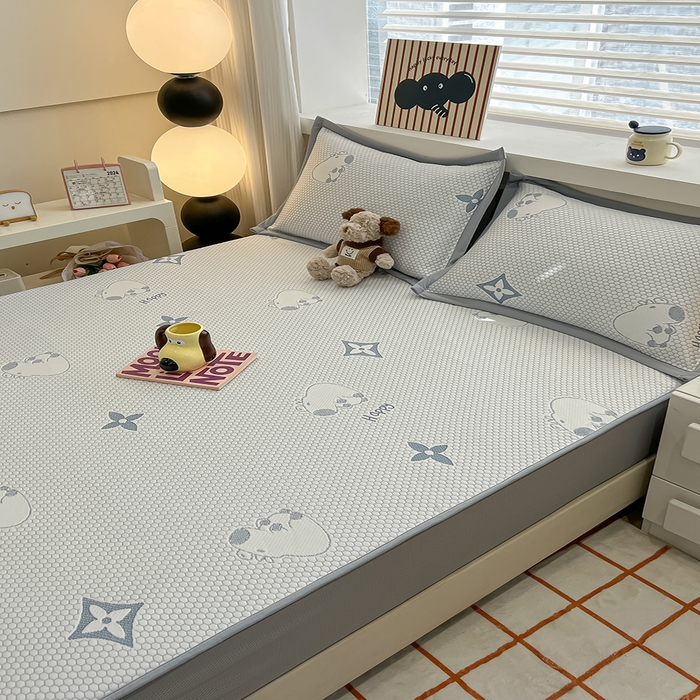 91家纺网 家纺一手货源 找家纺 857家居 2025新款卡皮巴拉凉豆豆凉席套件-床笠款 卡皮巴拉-蓝色