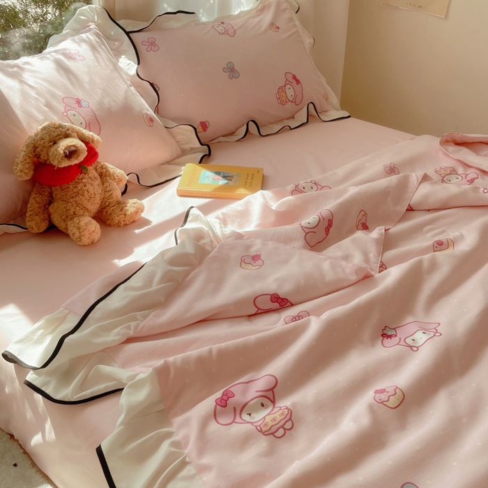 91家纺网 家纺一手货源 找家纺 桃心家居 2025新款A类云柔水洗棉花边韩版少女可爱仙仙大豆单夏被夏凉被空调被四件套 水洗棉花边-夏被甜品兔兔