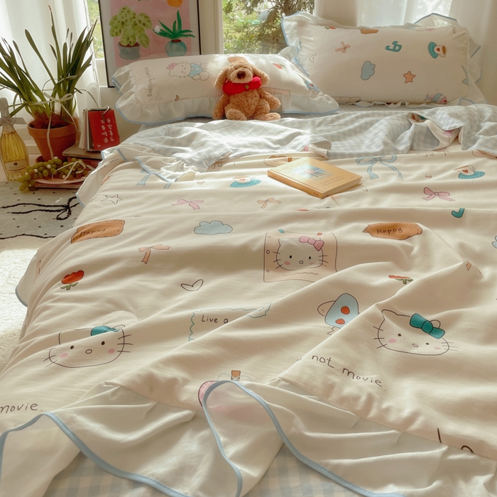 91家纺网 家纺一手货源 找家纺 桃心家居 2025新款A类云柔水洗棉花边韩版少女可爱仙仙大豆单夏被夏凉被空调被四件套 水洗棉花边-夏被猫咪日记