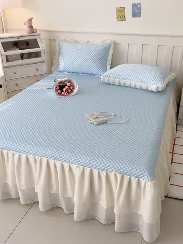 91家纺网 家纺一手货源 找家纺 857家居 2025新款冰雪凉豆豆床裙凉席三件套 冰雪豆豆席蓝