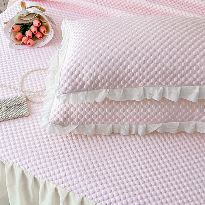 91家纺网 家纺一手货源 找家纺 857家居 2025新款冰雪凉豆豆床裙凉席三件套 冰雪豆豆席粉