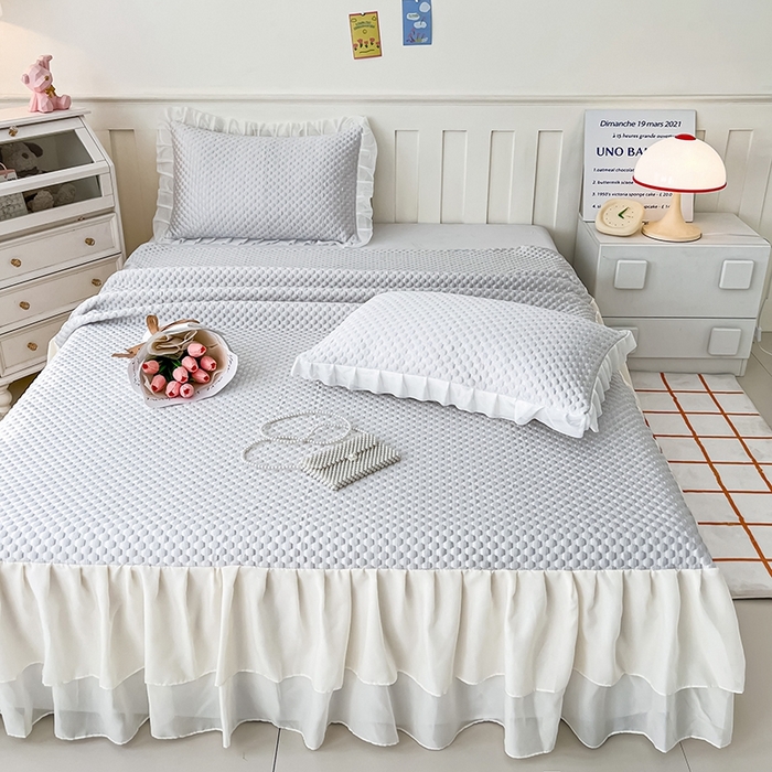 91家纺网 家纺一手货源 找家纺 857家居 2025新款冰雪凉豆豆床裙凉席三件套 冰雪豆豆席灰