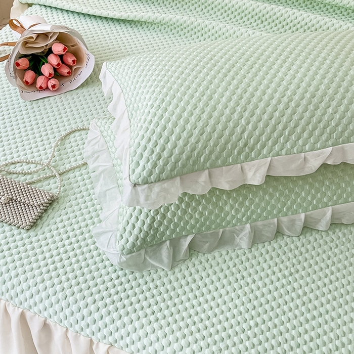 91家纺网 家纺一手货源 找家纺 857家居 2025新款冰雪凉豆豆床裙凉席三件套 冰雪豆豆席绿