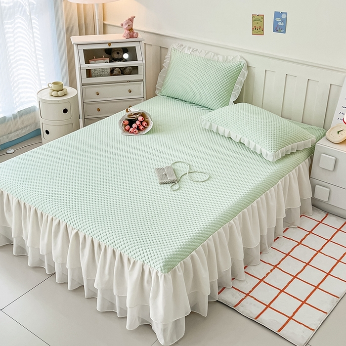 91家纺网 家纺一手货源 找家纺 857家居 2025新款冰雪凉豆豆床裙凉席三件套 冰雪豆豆席绿