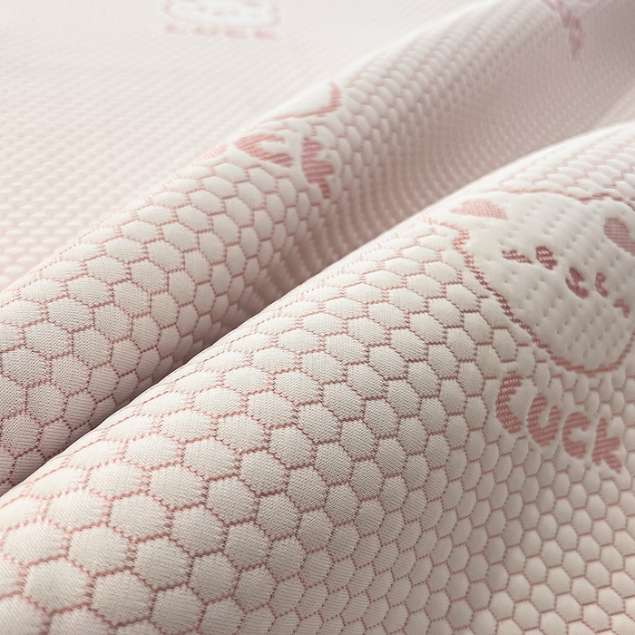 91家纺网 家纺一手货源 找家纺 857家居 2025新款提花冰豆豆凉席三件套 豆豆席粉熊 