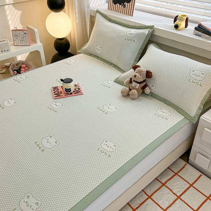 91家纺网 家纺一手货源 找家纺 857家居 2025新款提花冰豆豆凉席三件套 豆豆席绿熊