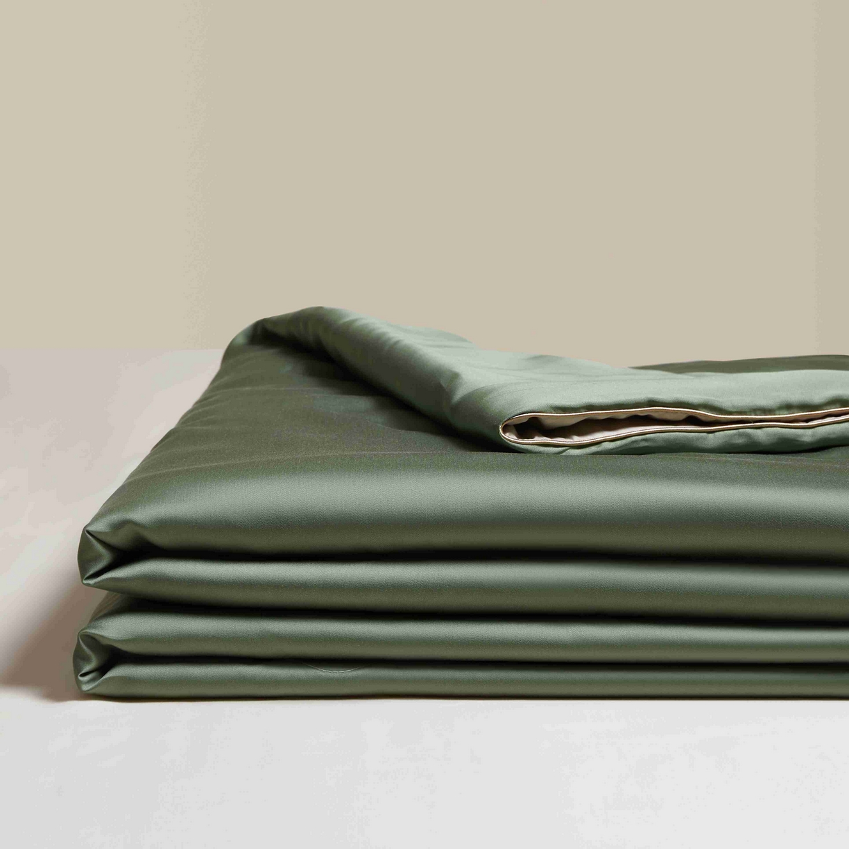 91家纺网 家纺一手货源 找家纺 2025新款100%兰精天丝60支夏被单品夏被四件套 石青绿+香槟