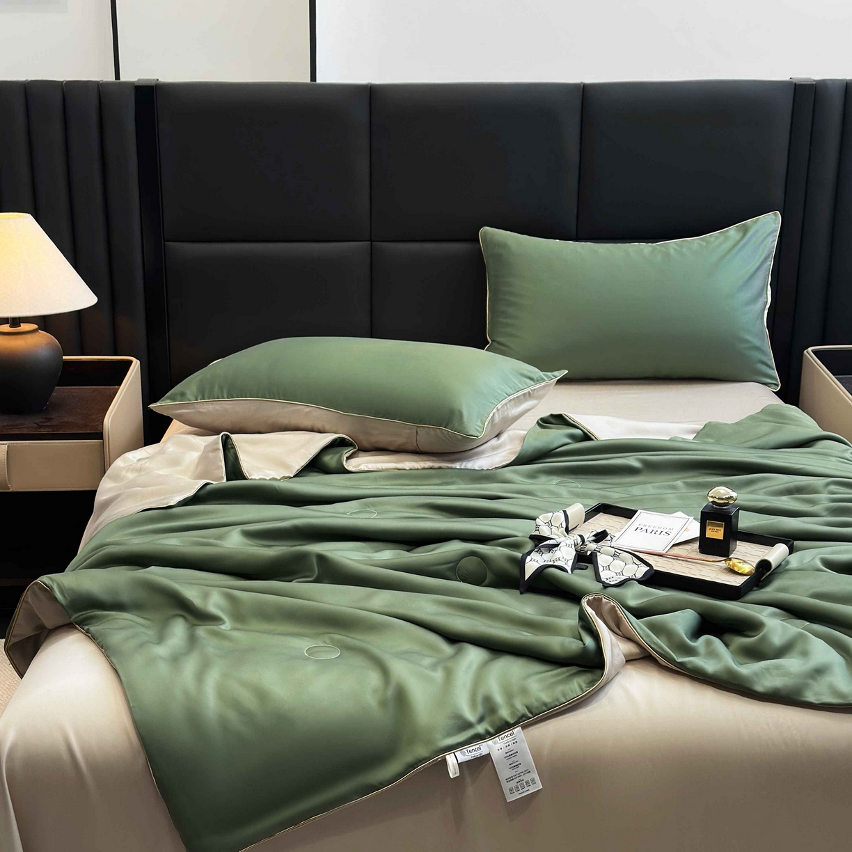 91家纺网 家纺一手货源 找家纺 2025新款100%兰精天丝60支夏被单品夏被四件套 石青绿+香槟