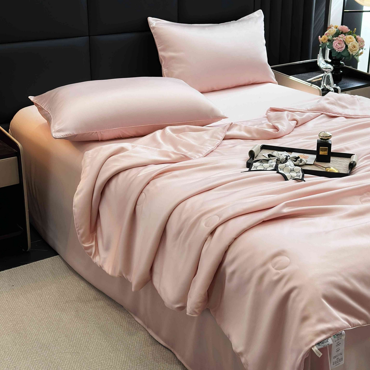 91家纺网 家纺一手货源 找家纺 2025新款100%兰精天丝60支夏被单品夏被四件套 水粉