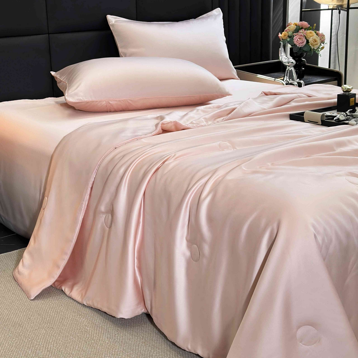 91家纺网 家纺一手货源 找家纺 2025新款100%兰精天丝60支夏被单品夏被四件套 水粉